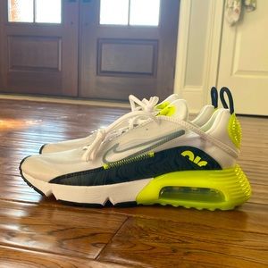 Nike Air Max 2090 'White Volt'